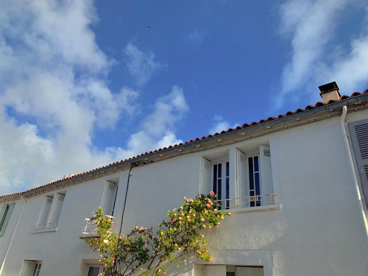 Maison Face Au Soleil Le Bois-Plage-en-Ré Exteriör bild