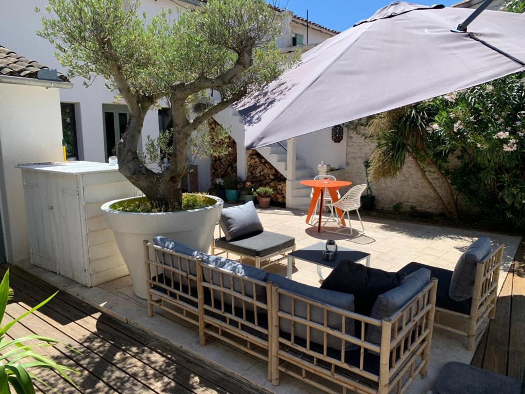 Maison Face Au Soleil Le Bois-Plage-en-Ré Exteriör bild