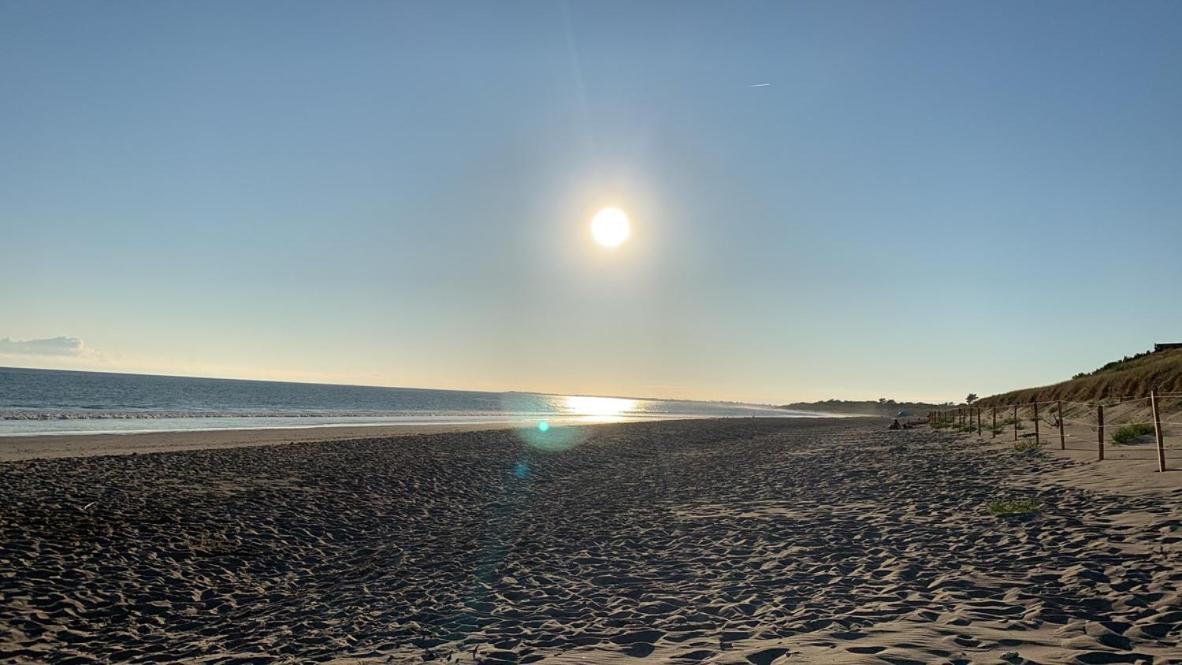 Maison Face Au Soleil Le Bois-Plage-en-Ré Exteriör bild